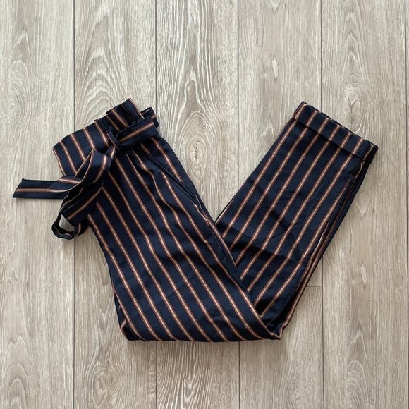 Zara | High Waisted Pinstripe Paper Bag Pants - Size S - Picture 6 of 12